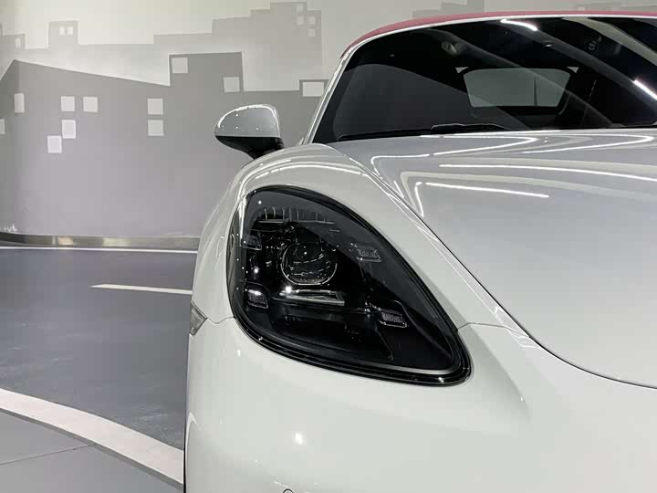 Фото 7 - Porsche 718