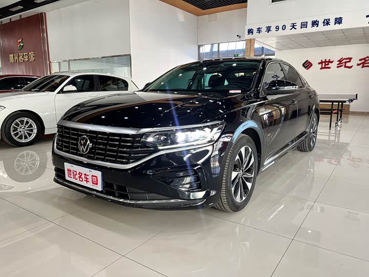 Фото 1 - Volkswagen Passat