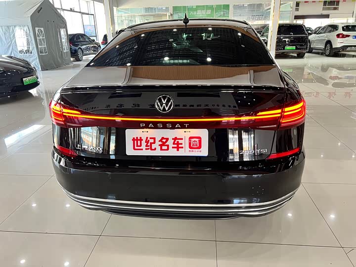 Фото 4 - Volkswagen Passat