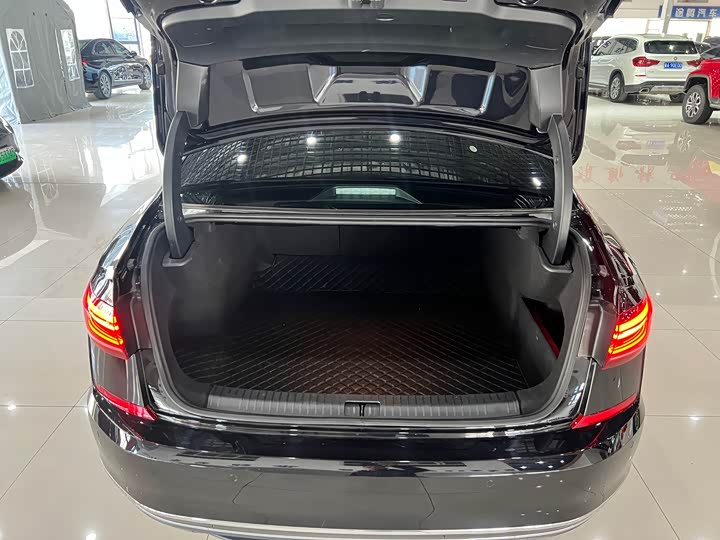 Фото 7 - Volkswagen Passat