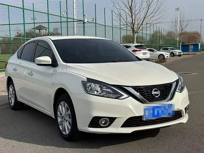 Фото 3 - Nissan Sylphy