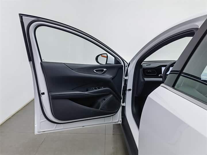 Фото 8 - BYD Seal 06 Hybrid/EV