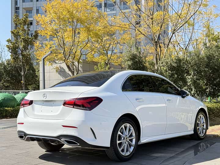 Фото 4 - Mercedes-Benz A-Class