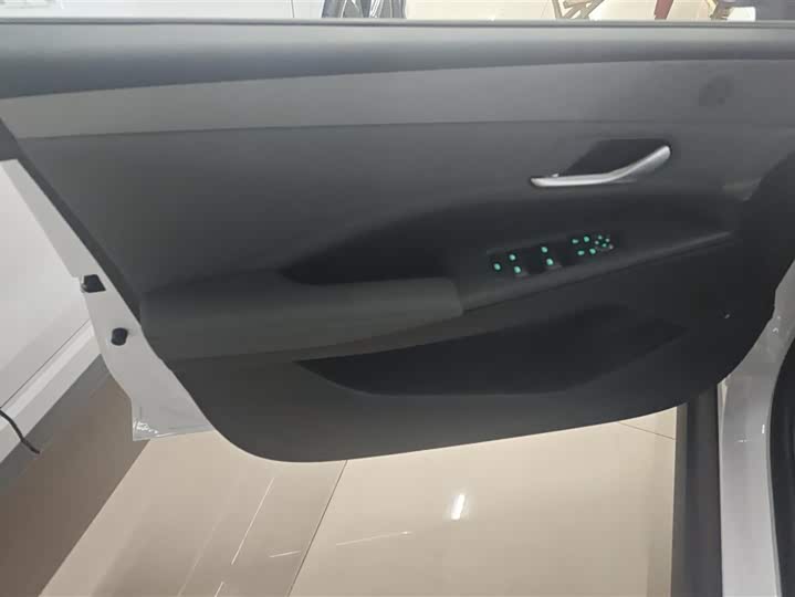 Фото 7 - BYD Qin Plus