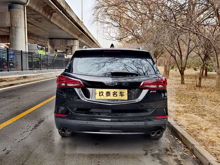 Фото 7 - Chevrolet Equinox