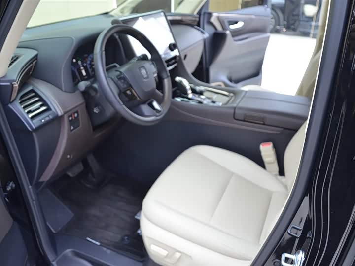 Фото 4 - Toyota Vellfire