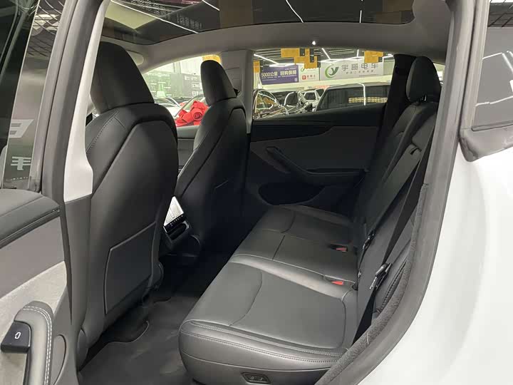 Фото 5 - Tesla Model Y