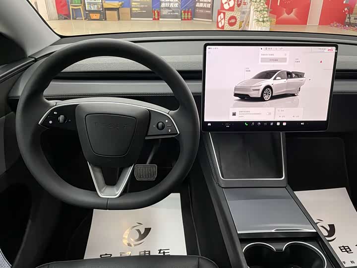 Фото 7 - Tesla Model Y