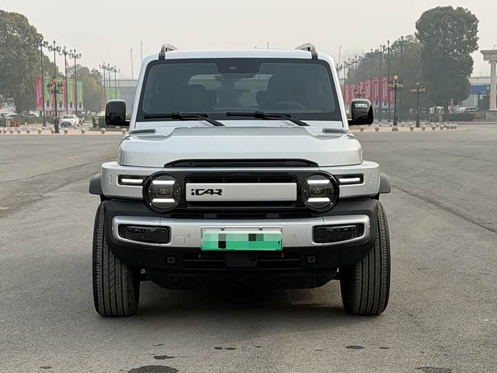 Фото 2 - Chery iCar V23