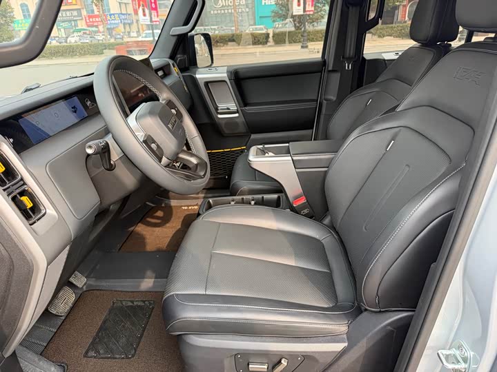 Фото 8 - Chery iCar V23