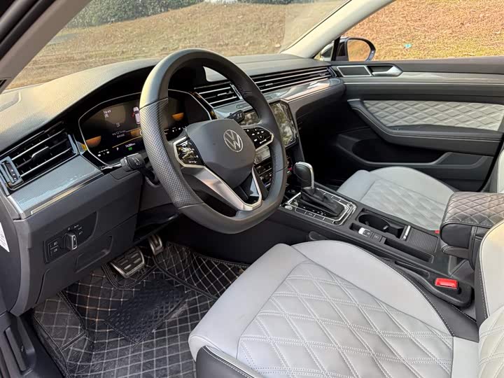 Фото 7 - Volkswagen Magotan