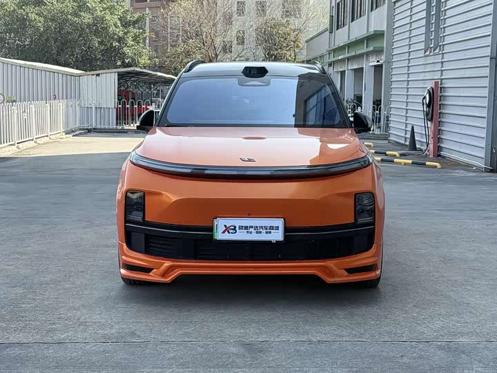 Фото 2 - LiXiang L9