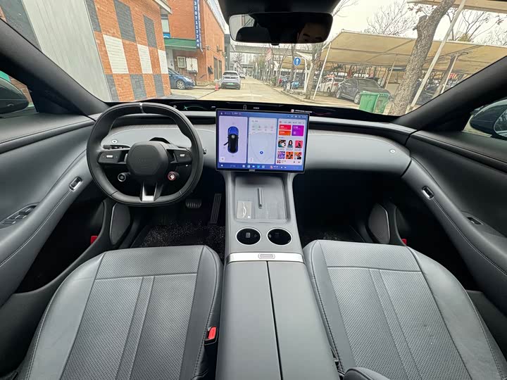 Фото 5 - Xiaomi YU7