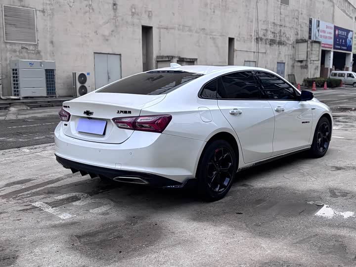 Фото 4 - Chevrolet Malibu XL