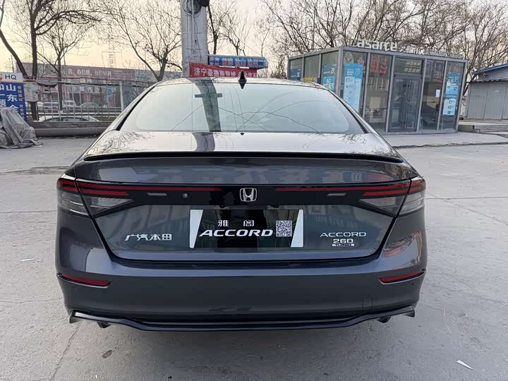 Фото 5 - Honda Accord