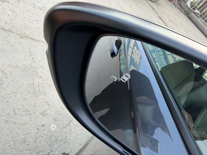 Фото 9 - Honda Accord