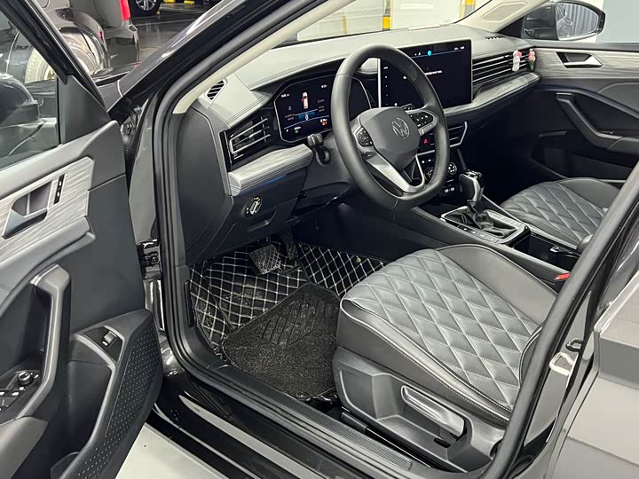 Фото 7 - Volkswagen Sagitar L