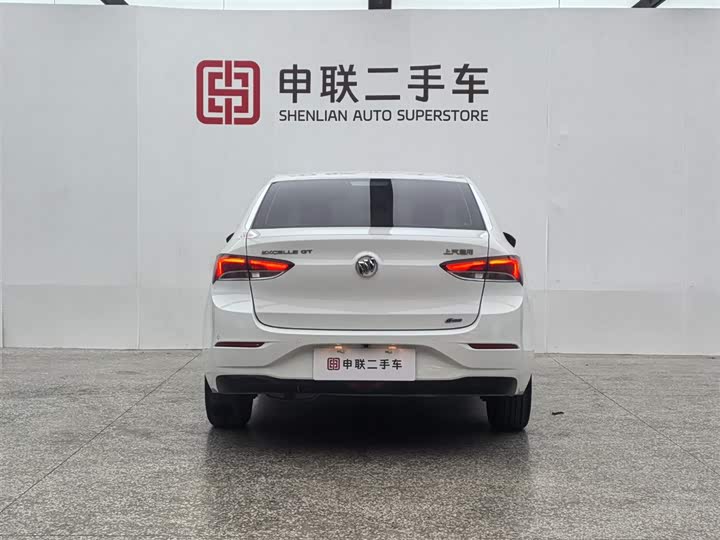 Photo 2 - Buick Excelle GT