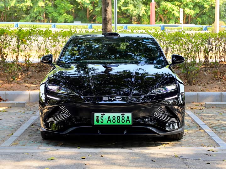 Фото 2 - BYD Seal