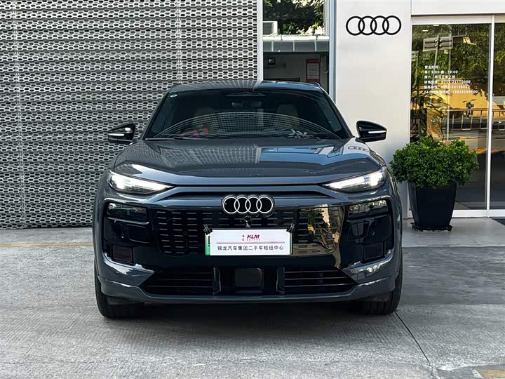 Фото 2 - Audi Q6L e-tron