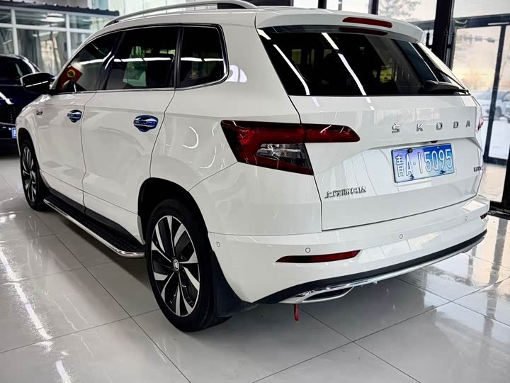 Фото 4 - Skoda Karoq