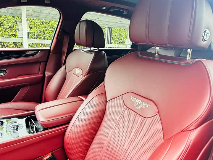 Фото 7 - Bentley Bentayga