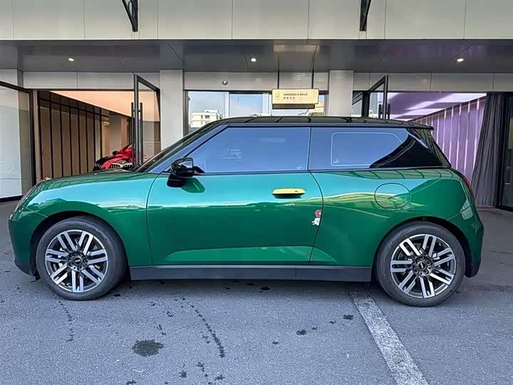 Фото 3 - Mini Cooper