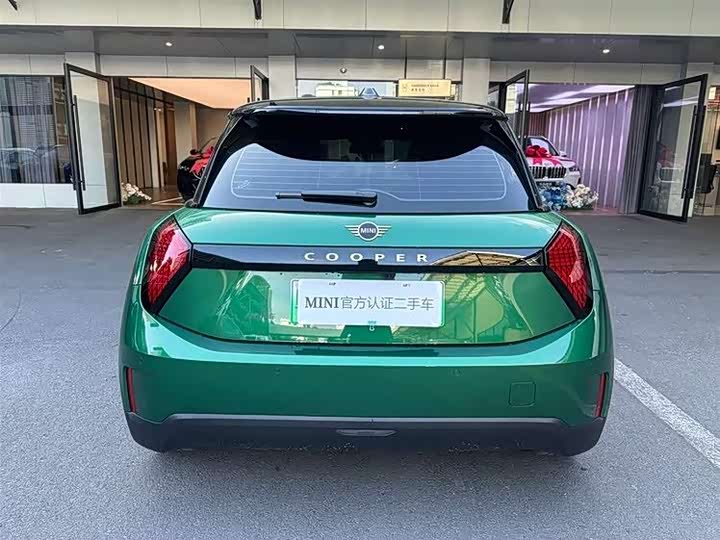 Фото 4 - Mini Cooper