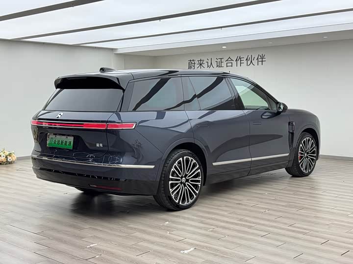 Фото 6 - Nio ES8