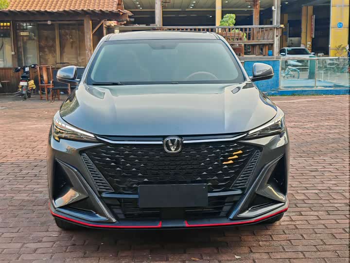 Фото 2 - Changan X5 Plus