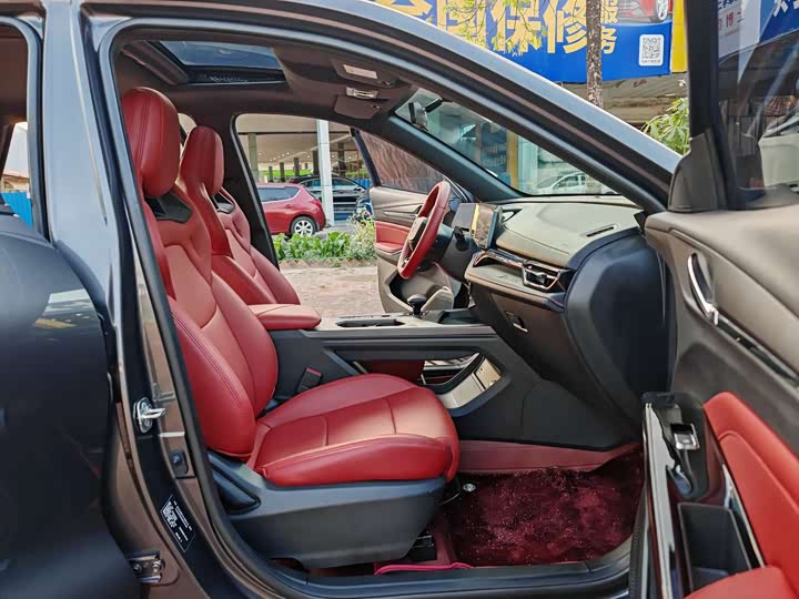 Фото 7 - Changan X5 Plus
