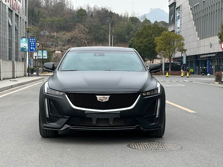 Фото 2 - Cadillac CT5