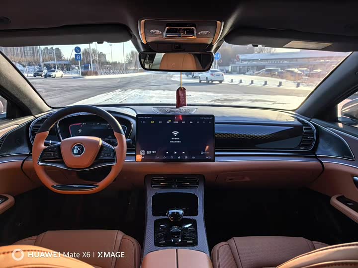 Фото 4 - BYD Han