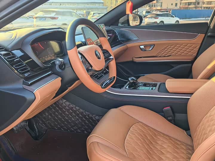 Фото 5 - BYD Han