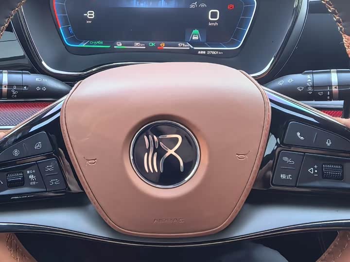 Фото 7 - BYD Han