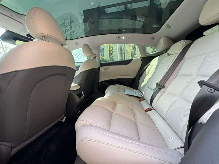 Фото 8 - IM motors L6