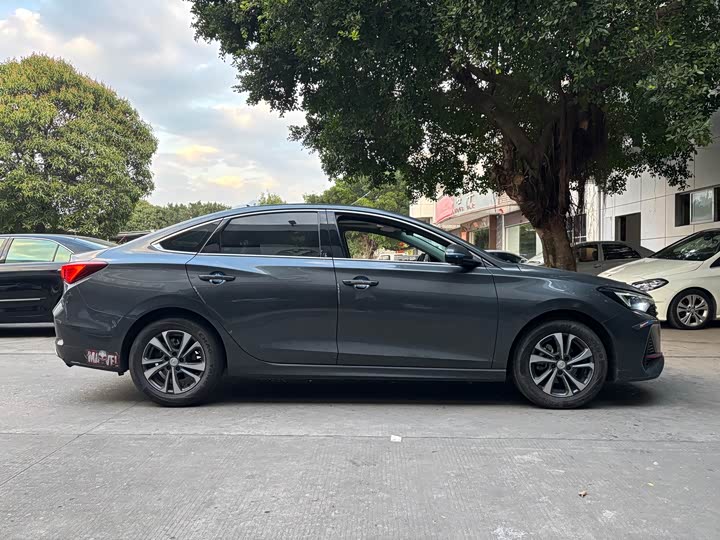 Photo 8 - Changan Eado Plus