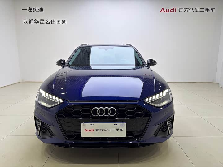 Фото 2 - Audi A4