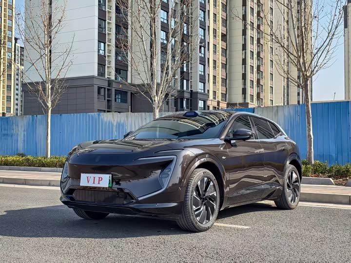 Фото 1 - Avatr 07