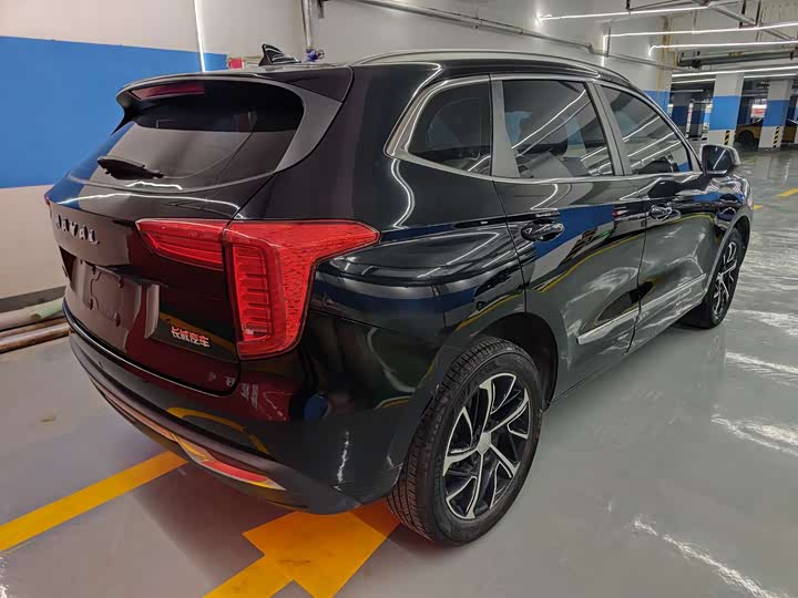 Фото 4 - Haval Jolion