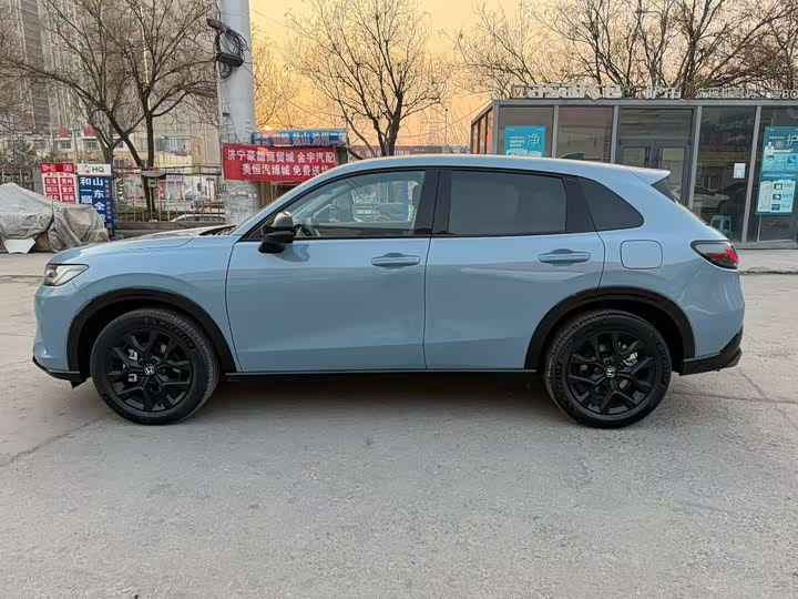 Фото 5 - Honda ZR-V