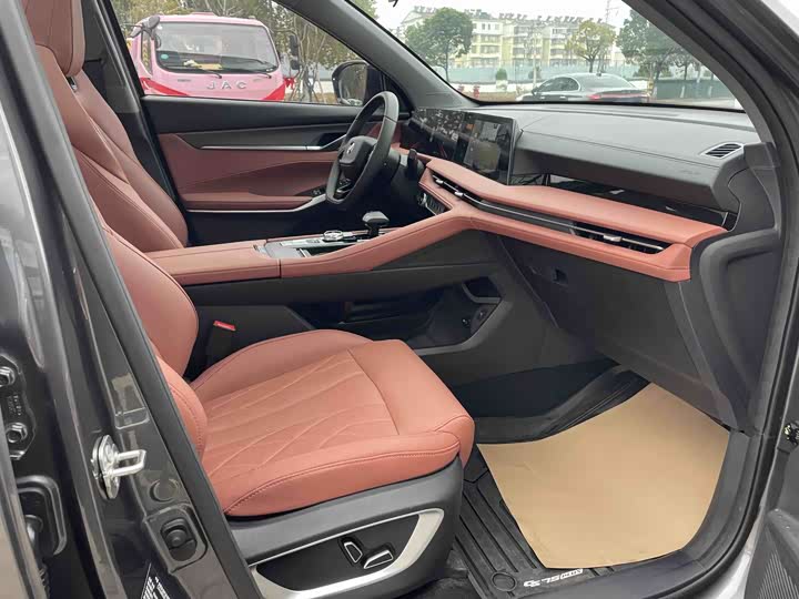 Фото 5 - Changan CS75 Plus