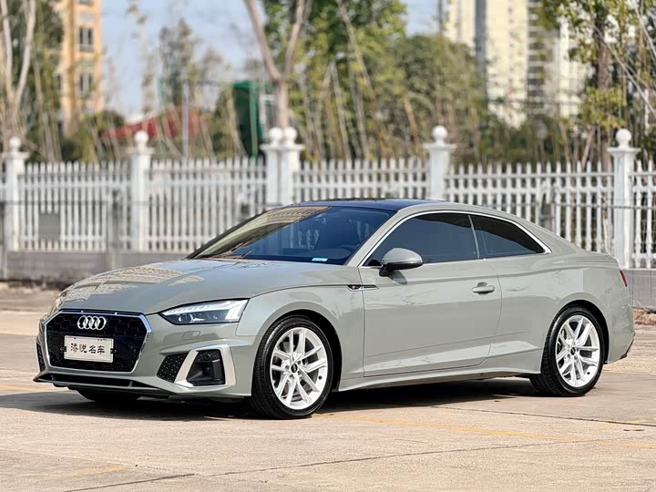 Фото 2 - Audi A5