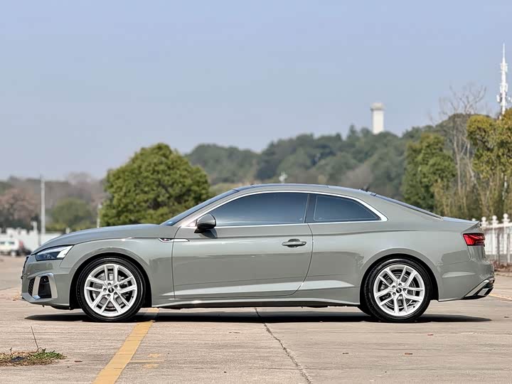 Фото 5 - Audi A5