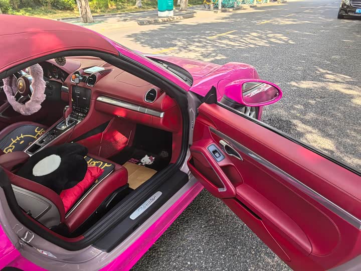 Фото 8 - Porsche 718