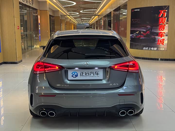 Фото 6 - Mercedes-Benz A-Class AMG