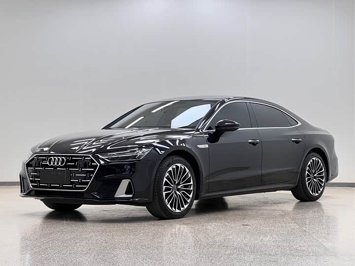 Фото 1 - Audi A7L