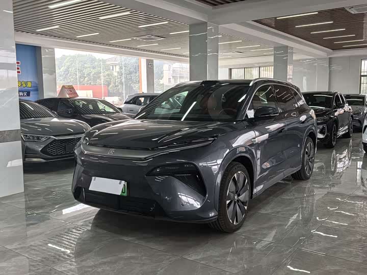 Фото 1 - BYD Tang L