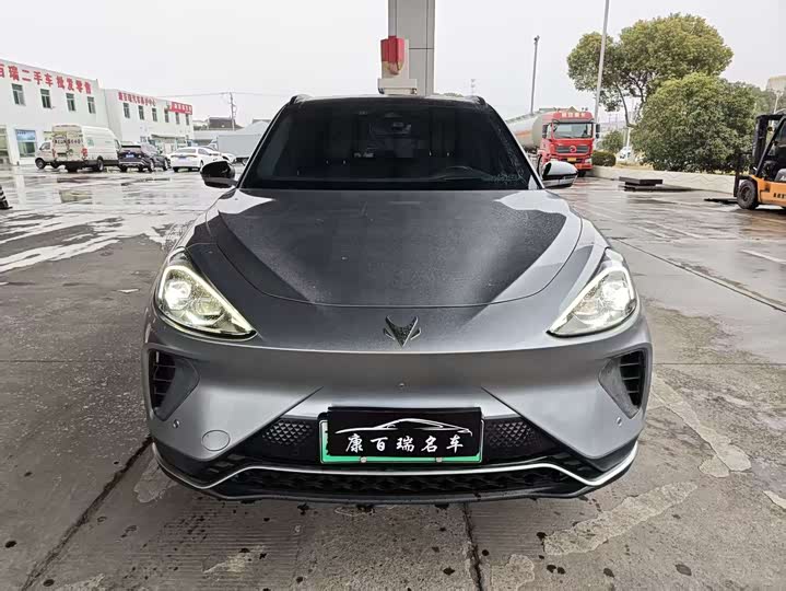 Фото 2 - BAIC Arcfox Alpha T