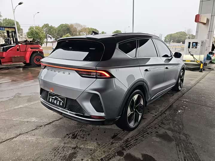 Фото 8 - BAIC Arcfox Alpha T